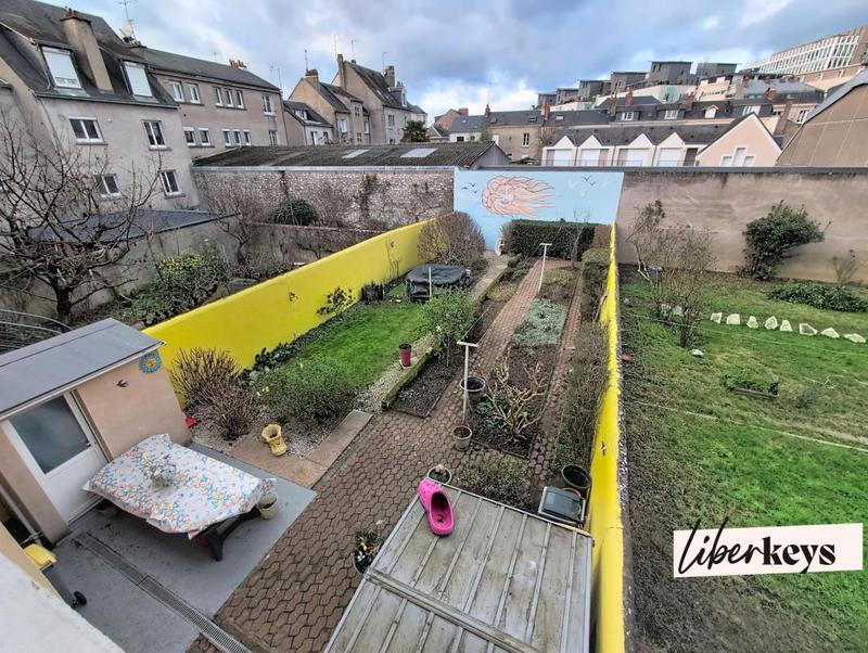 Maison - 180 m² - 6 pièces