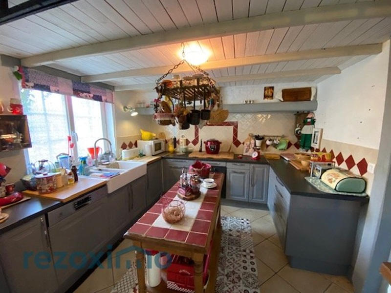 Maison - 180 m² - 6 pièces