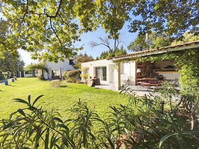 Maison - 190 m² - 7 pièces