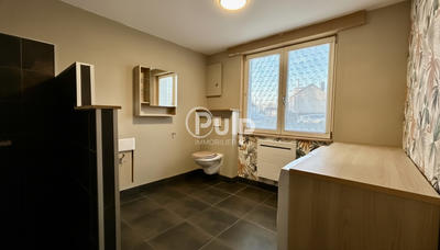 Maison - 88 m² - 7 pièces