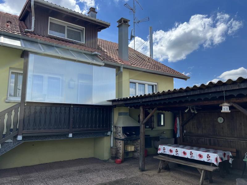 Maison - 95 m² - 4 pièces