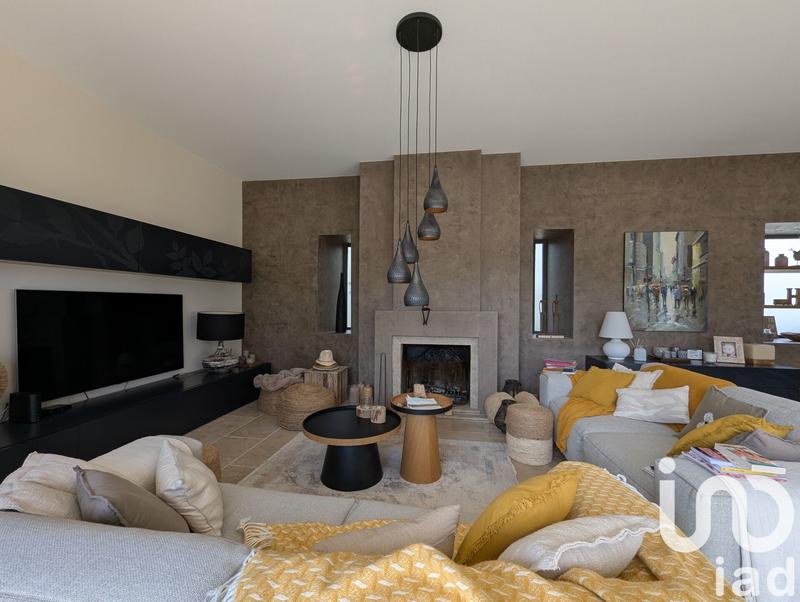 Maison - 192 m² - 6 pièces