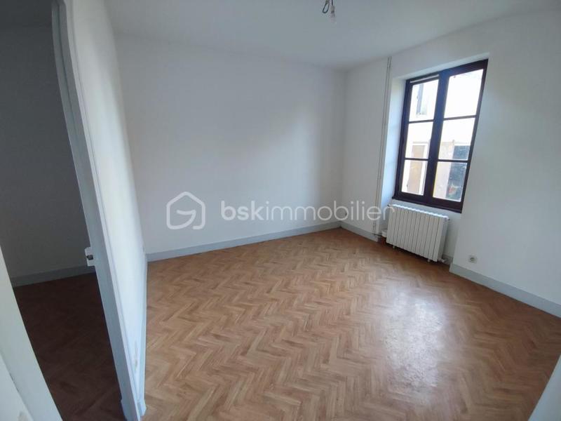 Corps de ferme - 137 m² - 7 pièces