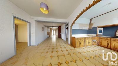 Maison - 193 m² - 11 pièces