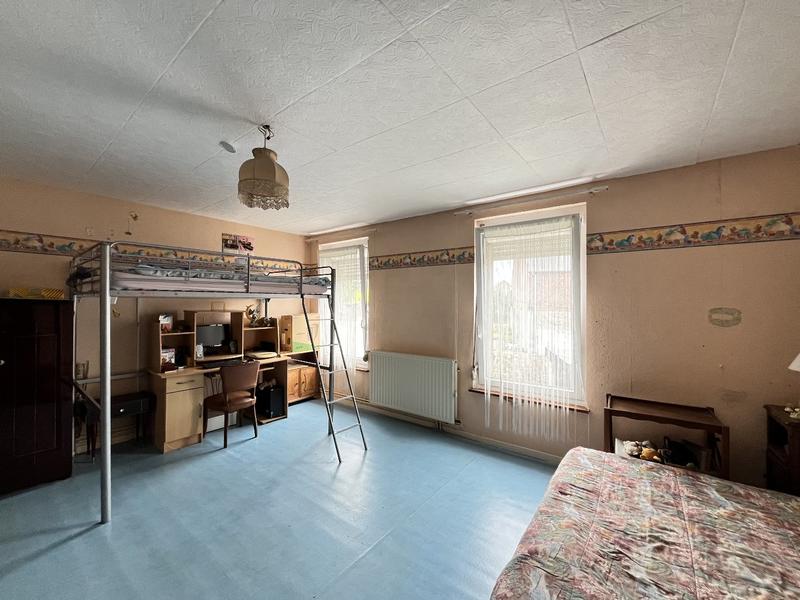 Maison - 100 m² - 5 pièces