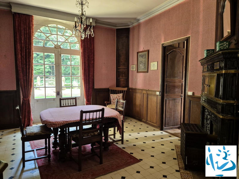 Château - 386 m² - 13 pièces