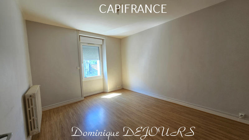 Immeuble - 153 m² - 7 pièces