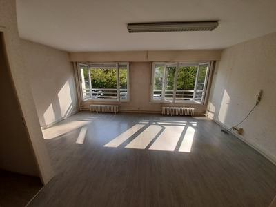 Bureau - 25 m² - 1 pièce