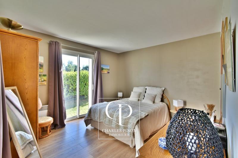 Villa - 141 m² - 5 pièces