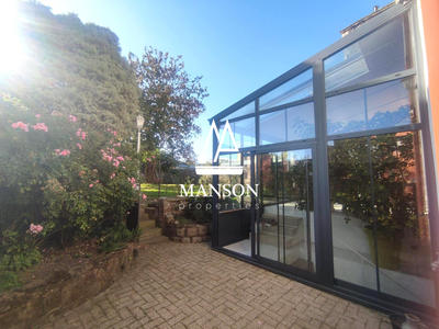 Maison ancienne - 139 m² - 8 pièces