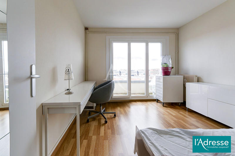 Appartement - 106 m² - 5 pièces