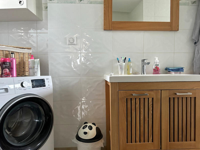 Maison - 325 m² - 12 pièces