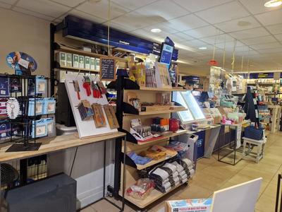 Fonds de commerce - Presse / Tabac - 100 m²