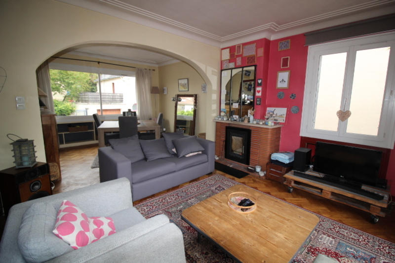 Maison - 165 m² - 6 pièces