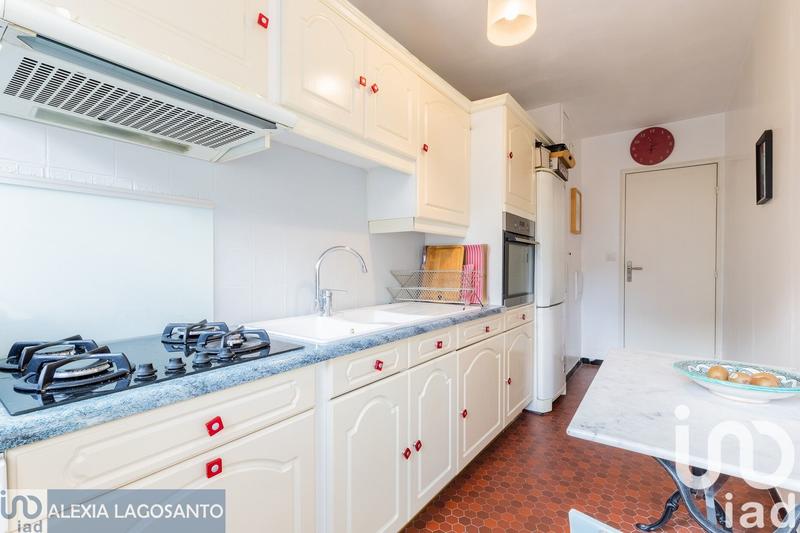 Appartement - 80 m² - 4 pièces