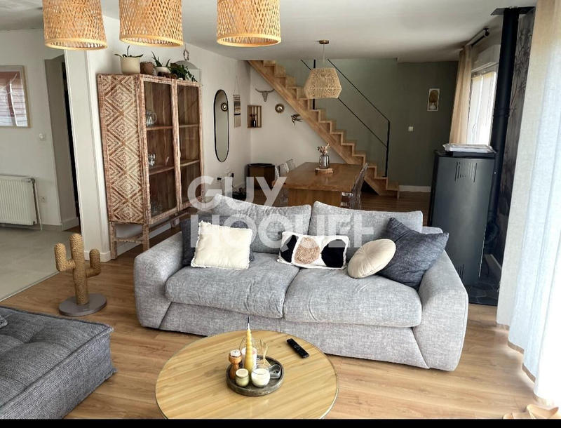 Maison - 120 m² - 6 pièces