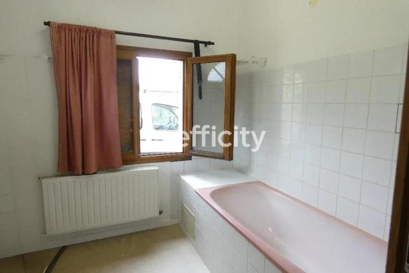 Maison - 142 m² - 6 pièces