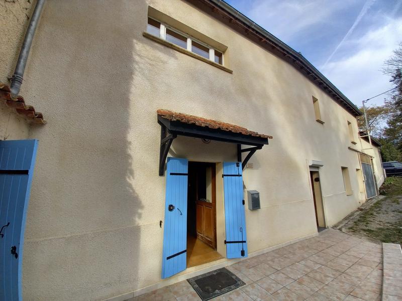 Maison traditionnelle - 215 m² - 8 pièces