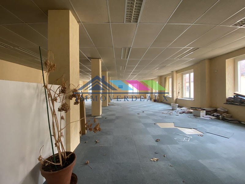 Appartement - 201 m² - 3 pièces