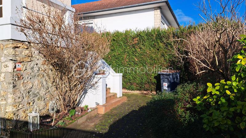 Maison - 123 m² - 6 pièces