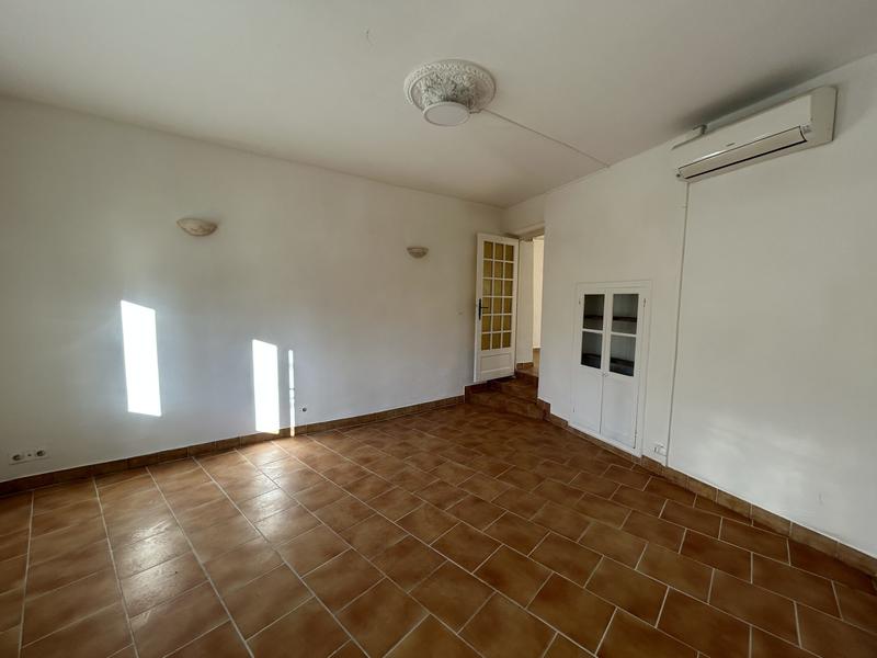 Maison - 92 m² - 5 pièces