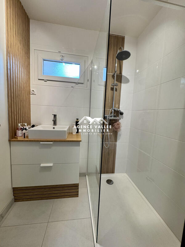 Maison - 114 m² - 6 pièces