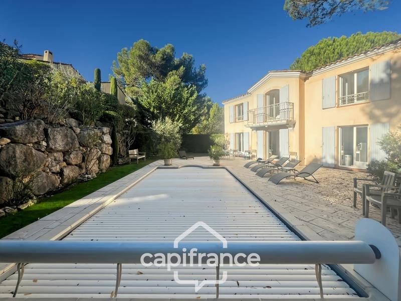 Mas - 141 m² - 6 pièces