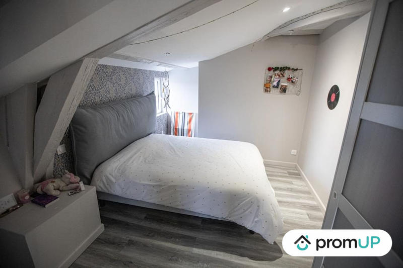 Appartement - 253 m² - 6 pièces