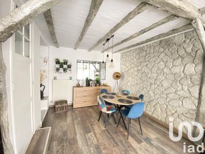 Maison - 97 m² - 5 pièces