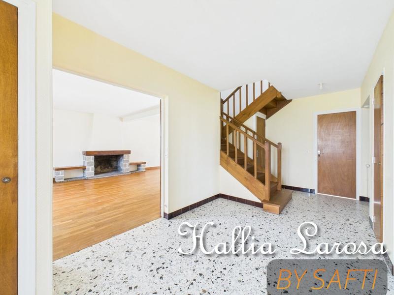 Maison - 177 m² - 7 pièces