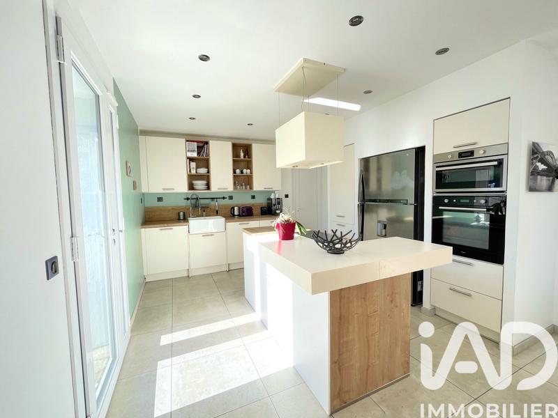 Appartement - 163 m² - 5 pièces