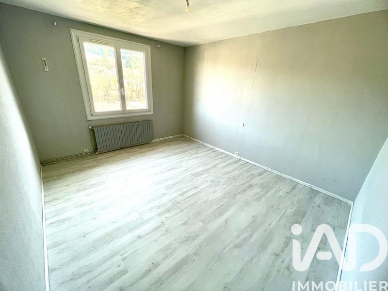 Maison - 98 m² - 4 pièces