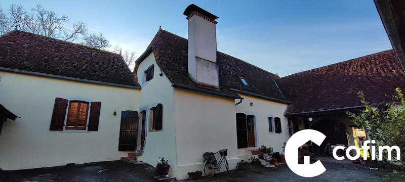 Maison ancienne - 153 m² - 6 pièces