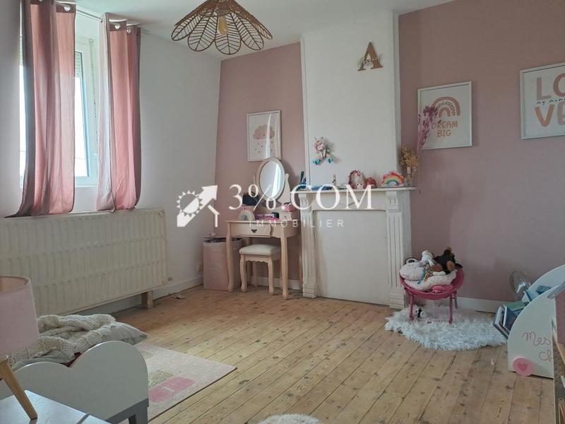 Maison - 134 m² - 7 pièces