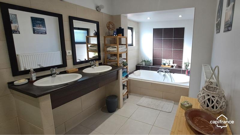 Maison - 170 m² - 6 pièces