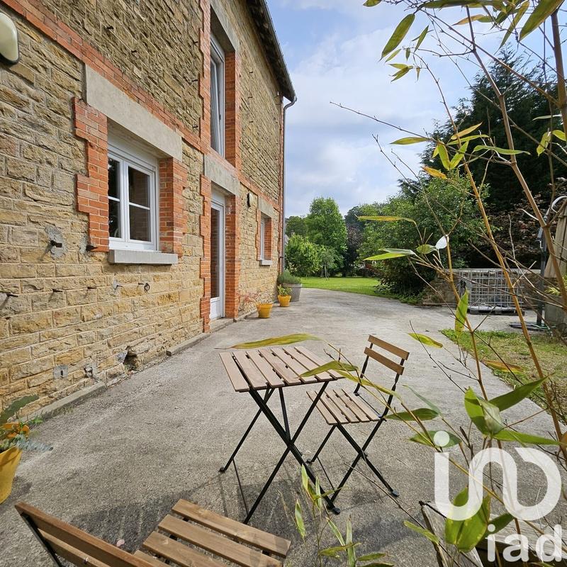 Maison de village - 377 m² - 12 pièces