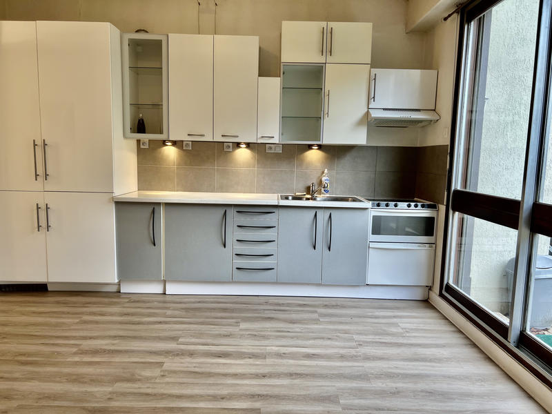 Appartement - 61 m² - 3 pièces