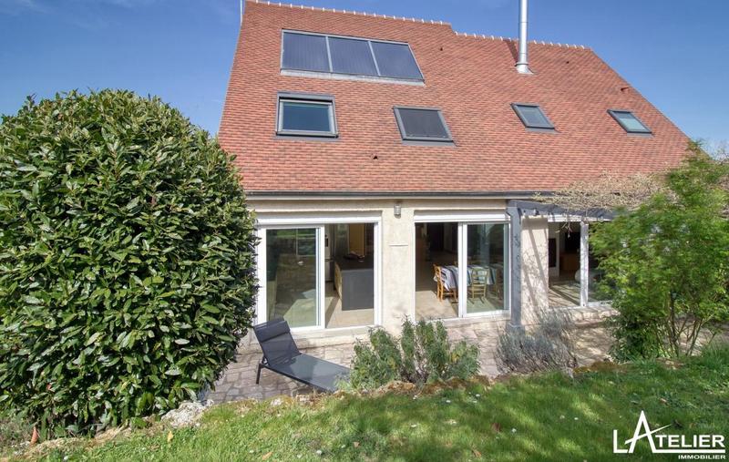 Maison - 169 m² - 9 pièces