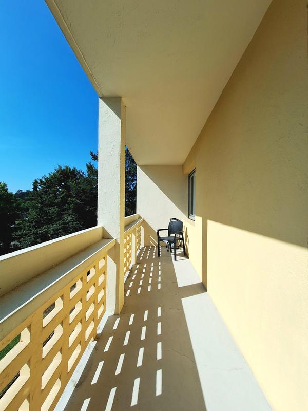 Appartement - 97 m² - 6 pièces