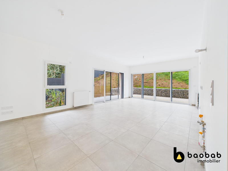 Appartement - 91 m² - 4 pièces