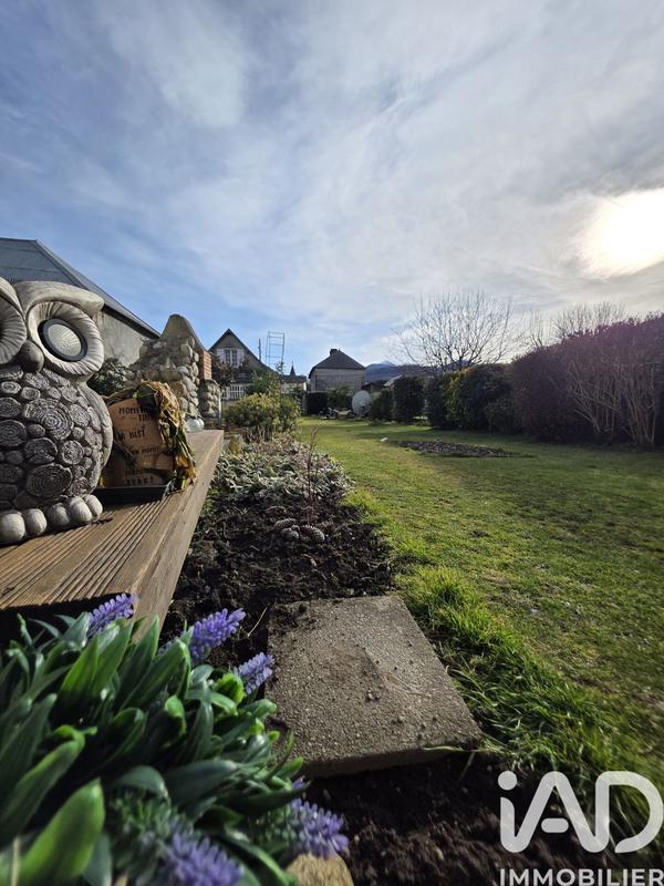 Maison - 212 m² - 5 pièces