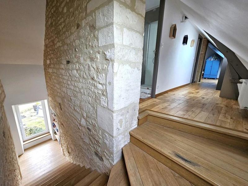 Maison en pierre - 160 m² - 8 pièces