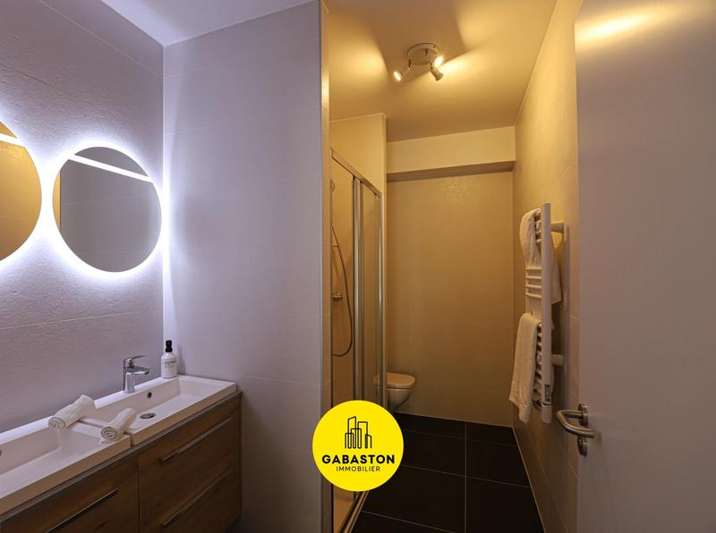 Appartement - 132 m² - 4 pièces