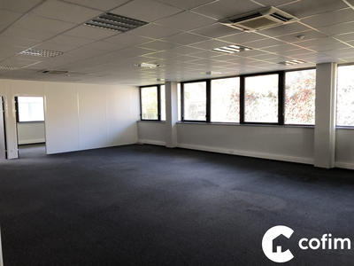Bureau - 342 m²