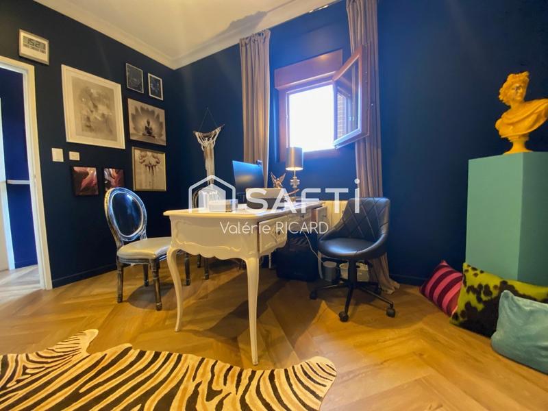 Maison - 194 m² - 5 pièces