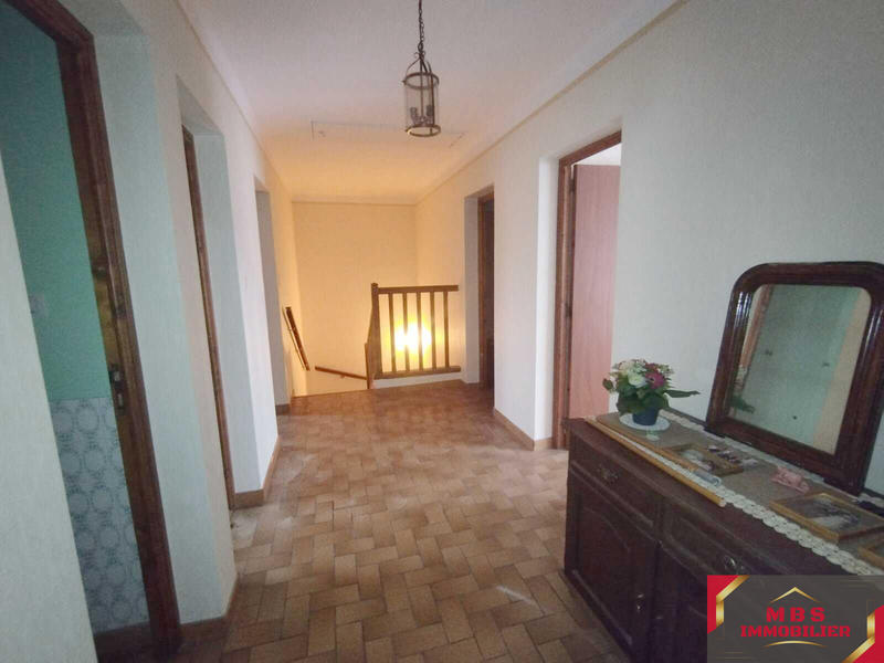 Maison - 99 m² - 4 pièces