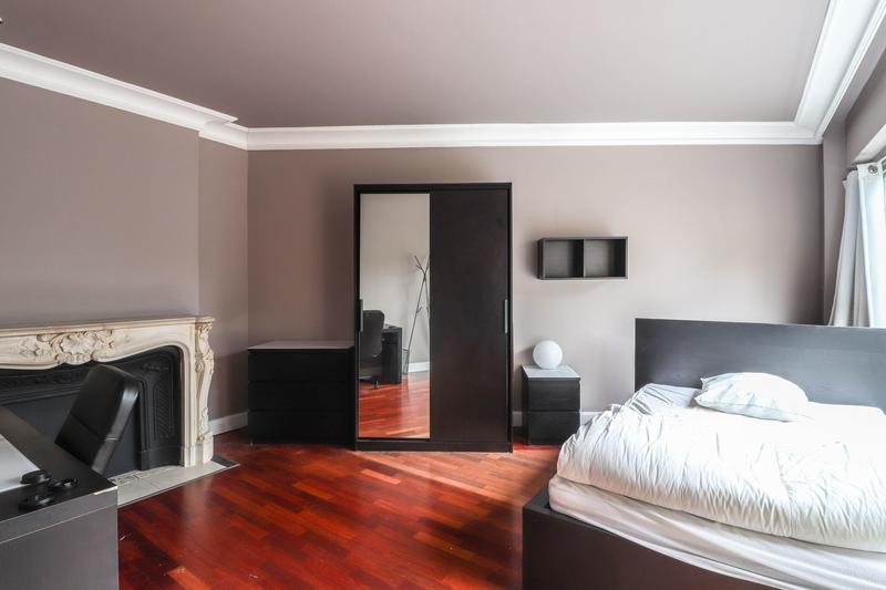 Maison traditionnelle - 216 m² - 11 pièces