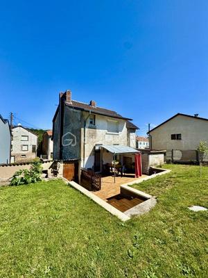 Maison traditionnelle - 105 m² - 5 pièces