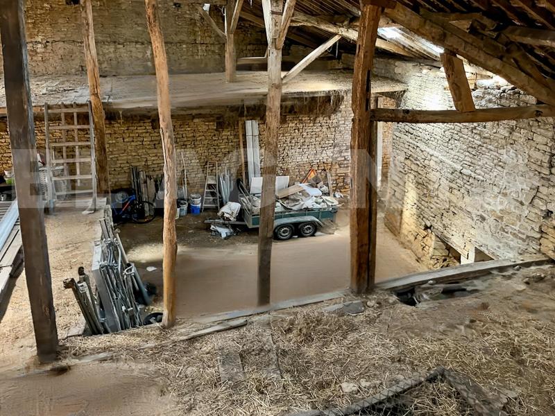 Maison - 185 m² - 8 pièces