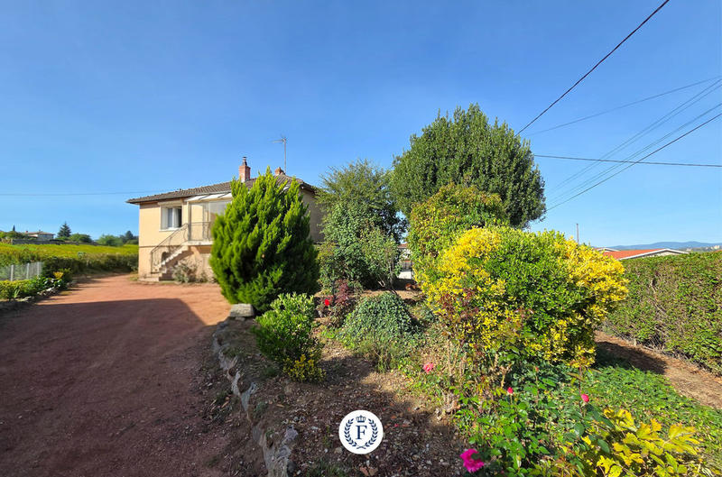 Maison - 110 m² - 4 pièces